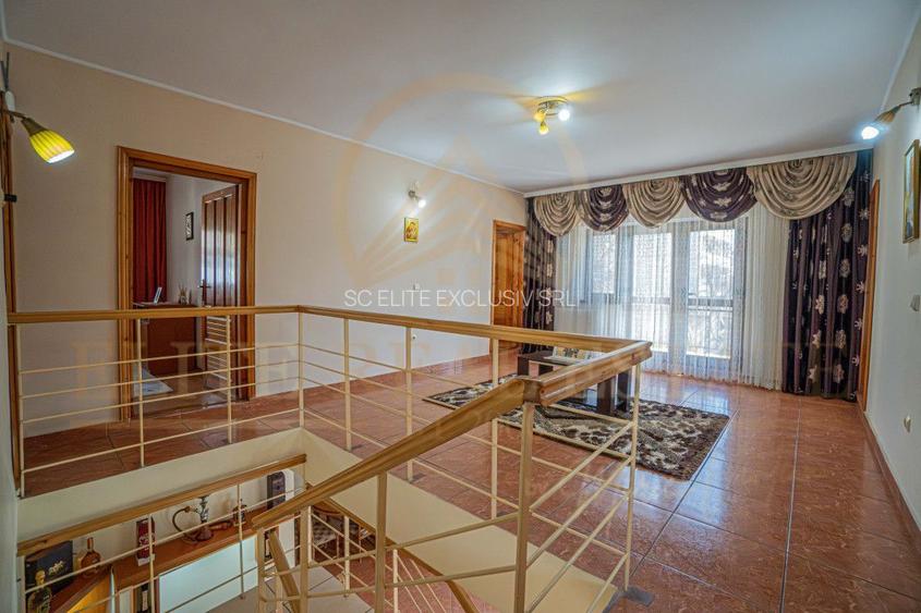 Agigea - Vila D+P+1E+M pe un teren de 772 mp cu o deschidere de 21,46 m. - 17