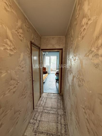 4 camere - Gara- Centru- etaj 1- liber- 170000 euro - 5