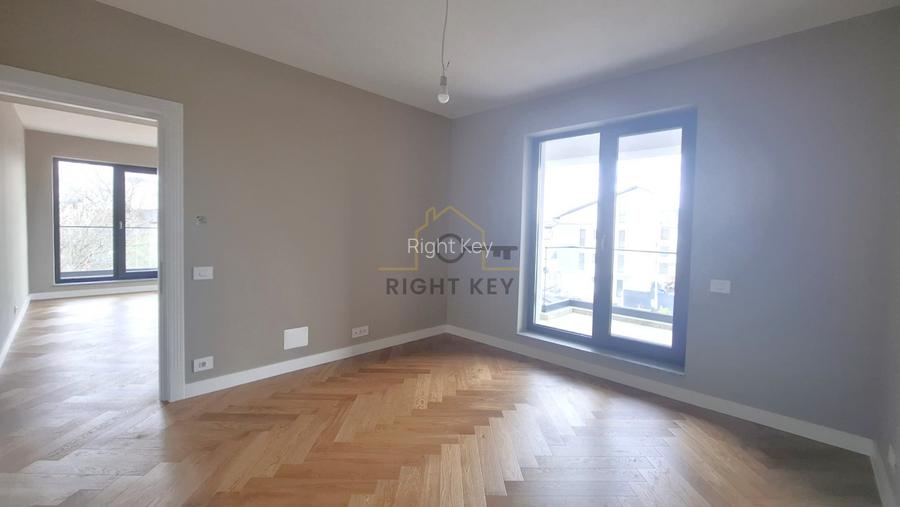 Apartament 3 camere in ansamblu nou/ 85 mp+ terasa 12mp/ Comision 0% - 9