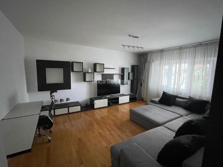Apartament cu 3 camere de închiriat - 13