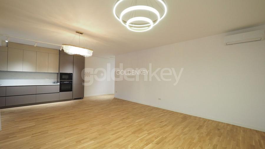 Apartament cu 4 camere in fata padurii | 2 garaje | 44mp terase - 4