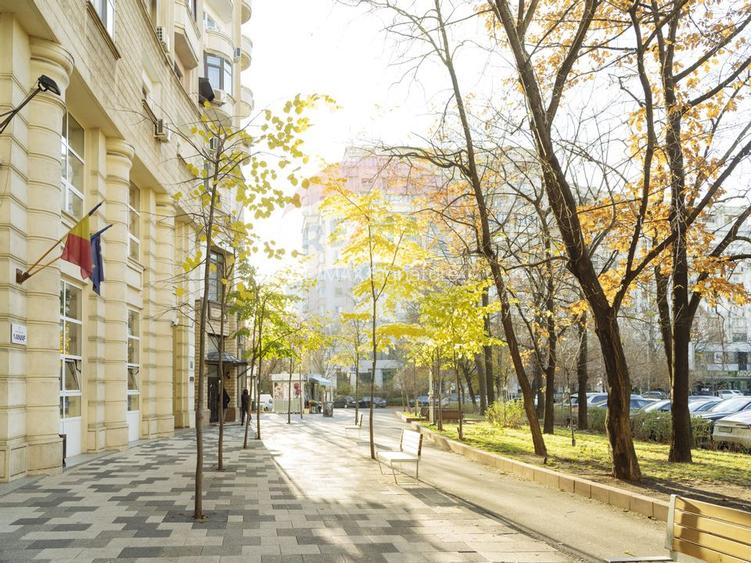 De inchiriat Apartament cu 3 camere în zona P-ta Alba Iulia - 41