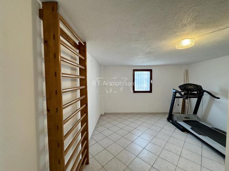 Vila 8 camere vis a vis de Piata Floreasca, garaj, curte proprie - 22