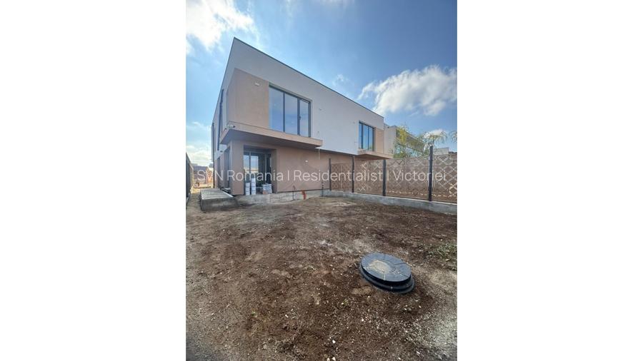 REV2005338 Vila tip duplex de vanzare in Corbeanca Petresti - 3
