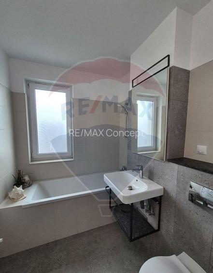 Apartament cu 3 camere de inchiriat, zona Europa - 9