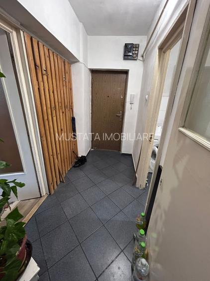 Ap.1 camera 40mp, zona Ultracentrala Independentei. etaj intermdiar 5. - 6