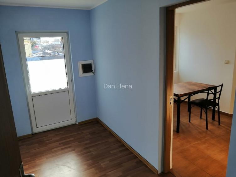 Proprietar, inchiriez garsoniera in vila - zona Rahova-Salaj - 4
