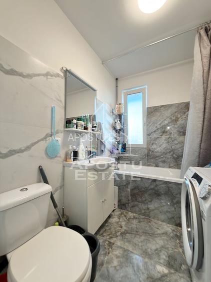 Apartament cu 2 camere mobilat decomandat, dressing si debara in Giroc - 12