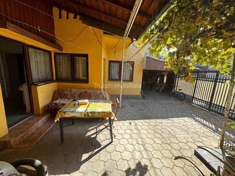 Casa 3 cam Rudului  - 2