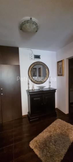 Închiriez apartament 3 camere Arena Naționala  - 8