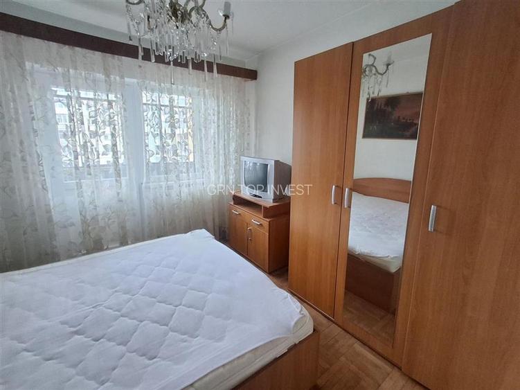 Apartament 3 camere decomandat si balcon Vasile Aaron - 4