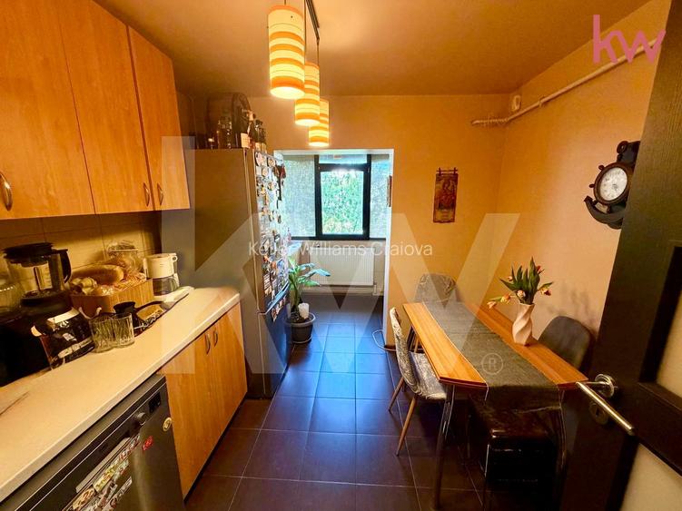 Apartament decomandat 3 camere  | Etaj 2 | Complet mobilat & utilat - 1 MAI - 4