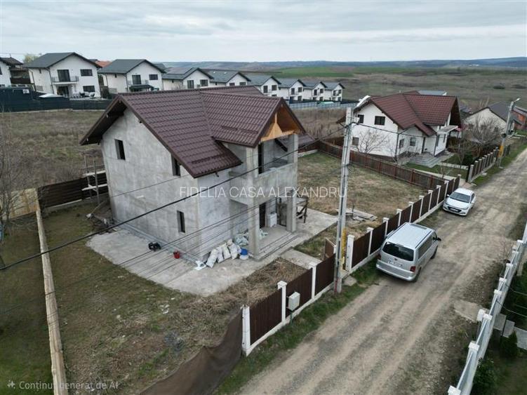 Vila P+M+Pod , 4 camere , 520 mp teren - Breazu . Iasi - 6