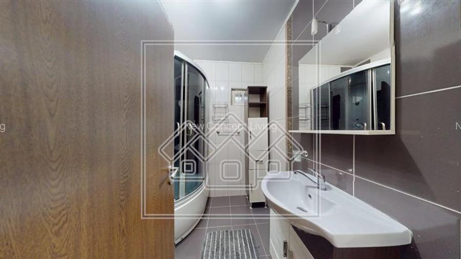 Apartament de vanzare in Sibiu - 2 camere, balcon, loc de parcare - - 4