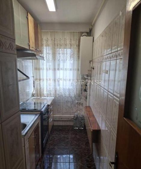 Apartament 3 camere semidecomandat Casa de Cultura - 5