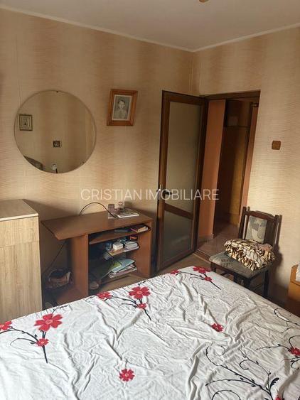 Ap 3 camere, Obor, conf 1 decomandat,  mobilat si utilat - 3