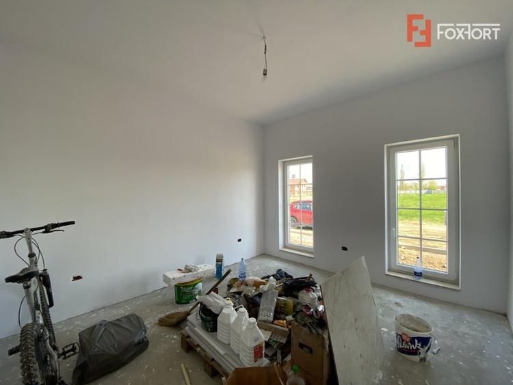 Comision 0% Duplex cu 3 camere si teren de 350 mp, zona linistita - Remetea Mare