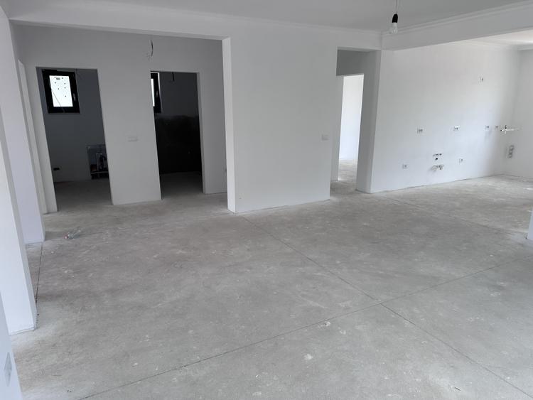 CASA NOUA I 4 CAMERE I 2 BAI I PE UN NIVEL I TEREN 423 MP I CU TOATE UTILITATILE