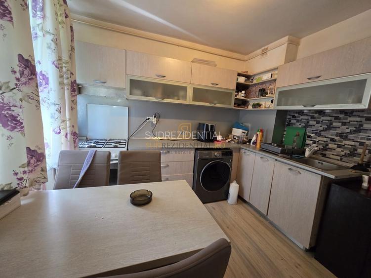 Apartament 2 camere decomandat de vanzare, Sos Berceni, Str Moldovita - 12