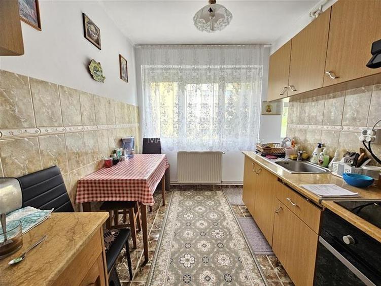 7 Noiembrie - Spitale - UMF 2 camere 50 mp etaj 1 - 2