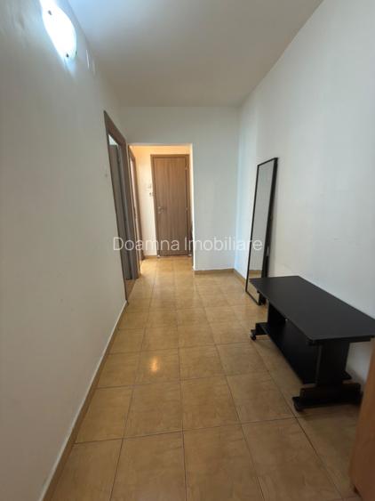 Apartament cu 3 camere, centrala, Aleea Mozaicului, nr. 3 - 7