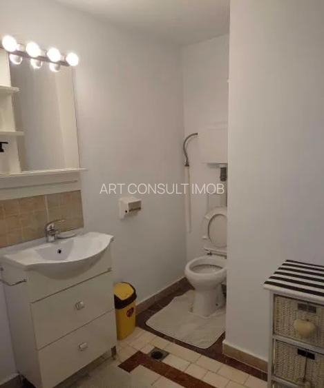 Universitate | 3 Camere | Decomandat | Centrala de bloc | Balcon - 6