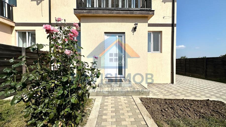 Casă de închiriat Sânpetru – curte + parcare - 11