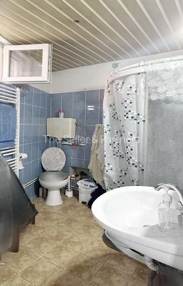 Curte Generoasa | Loc de Parcare - 8