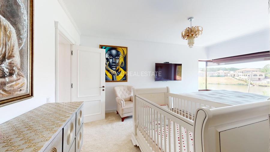 Imobil  de lux pe malul lacului cu ponton, complet mobilat si utilat - 30