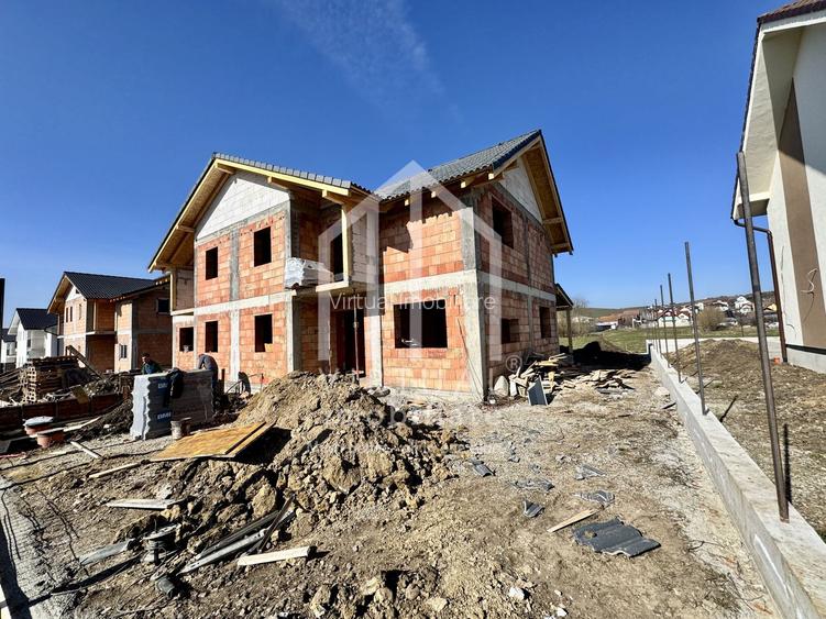 Casa cu 4 camere, 117mp utili+terasa acoperita(26mp), teren 334mp - 12