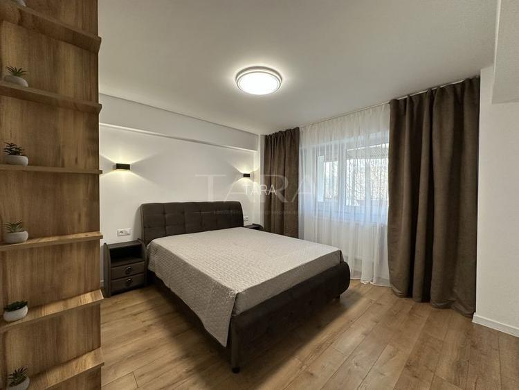 Apartament 3 camere modern, cu terasă și parcare – zonă Centrală - 3