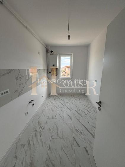 Disponibil Imediat. Decomandat. Bucatarie inchisa. - 2