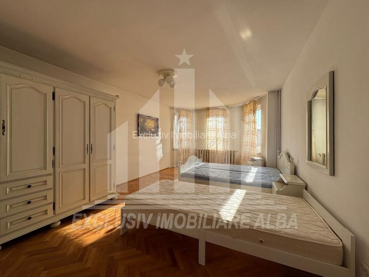 Casa individuala | De inchiriat | 320 mp | 750 mp teren | Cetate - 9