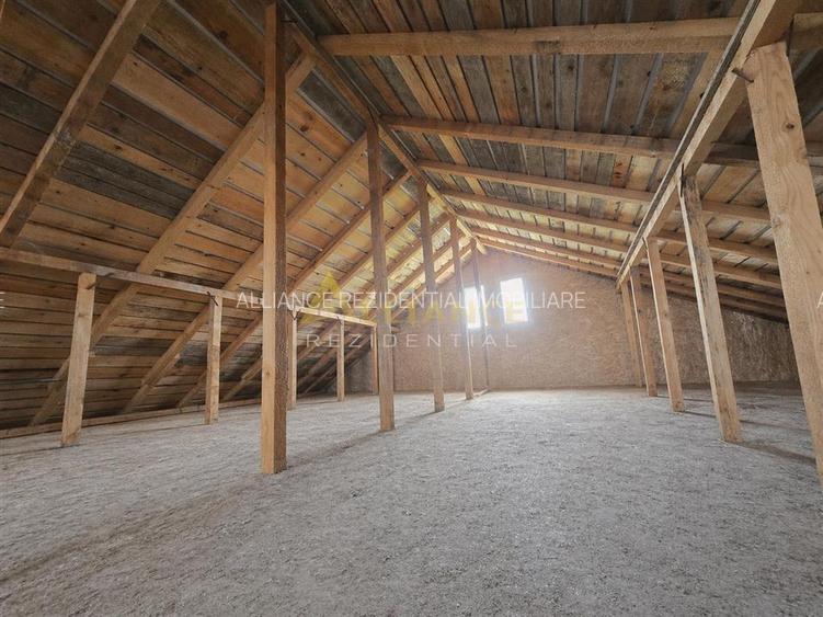 Casa parter- pod mansardat- 360mp teren- placa de beton - 8