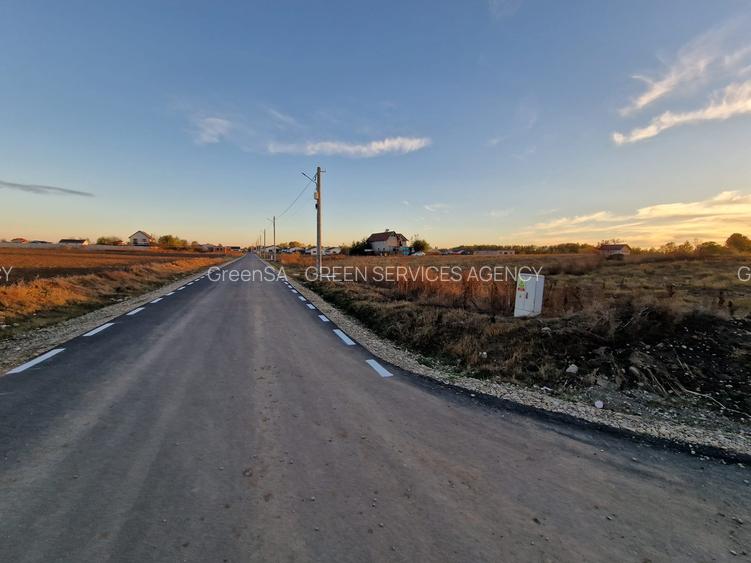 Ciutaci - Salciei, 800 mp, deschidere 40 m, drum 11 m, langa vile in constructie - 24