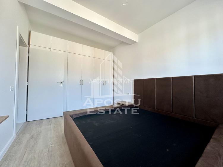 Apartament tip penthouse, bucatarie inchisa, mobilat, situat in Giroc - 4