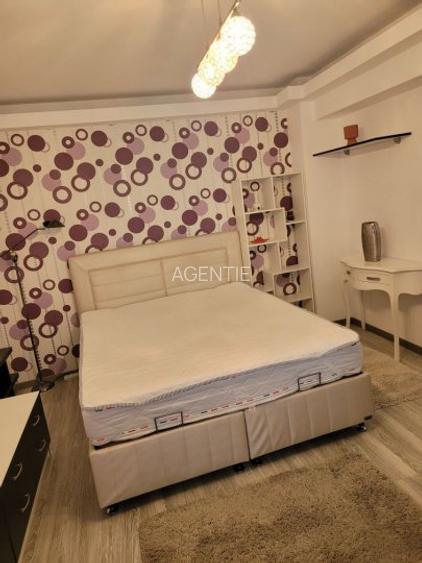 Garsoniera Dristorului-metrou-bloc mixt 1983 - 2