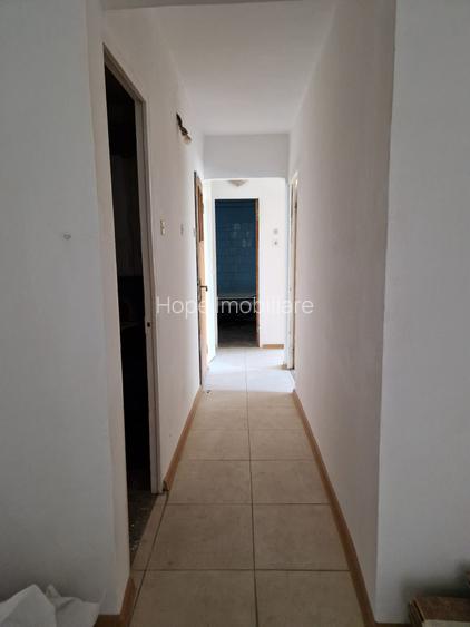 Calea Vitan - Dristor - Apartament 3 camere ,posibilitate montare centrala - 2