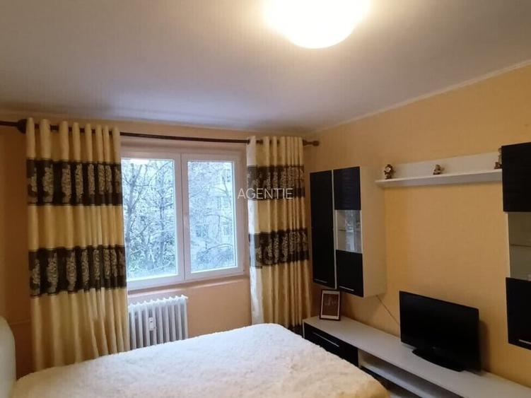 Basarabia-Intrarea Barsei bloc 1986 - 8