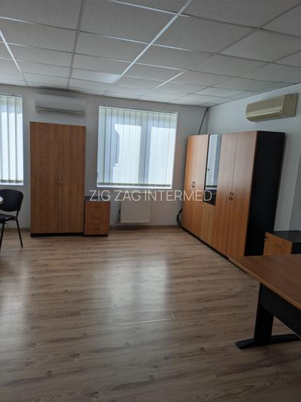 Capitol - Sala Sporturilor, spatiu birou 88 mp. + terasa 15 mp. - 24