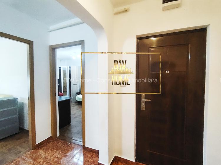 Garsoniera spatioasa, decomandata, Dezrobirii - 3