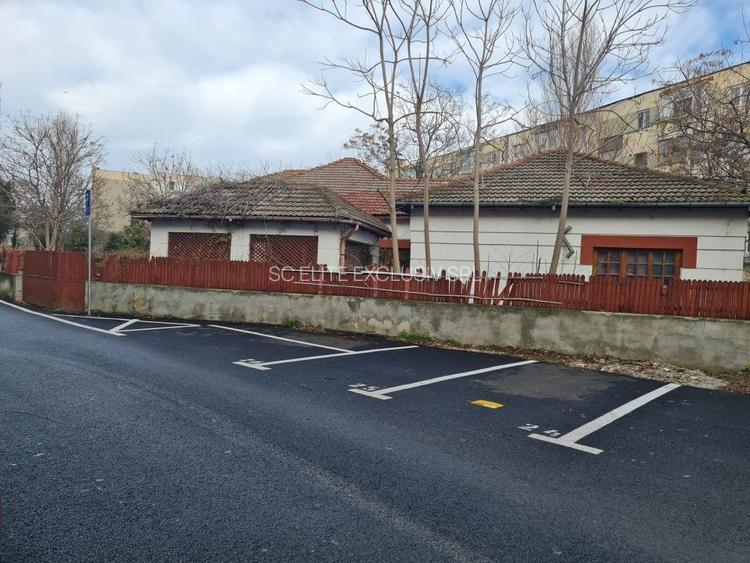 Dacia - Casa cu pozitie deosebita, cu teren in suprafata de 774,86 mp - 12