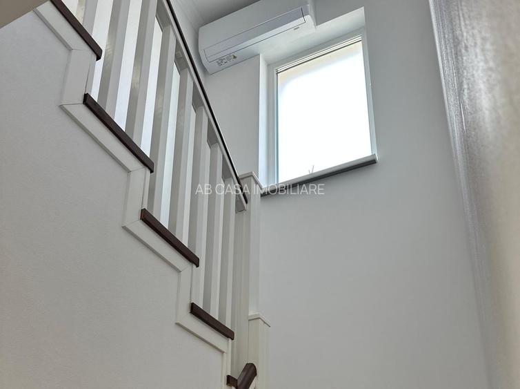 Duplex superb, P+E, 120 mp, 5 camere, 3 băi, bine poziționat, Giroc, comision 0% - 15