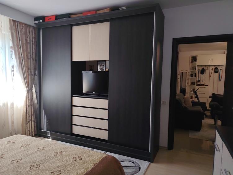 2 camere transformat în 3 camere, 70 mp, cu finisaje premium, etaj 1, parcare