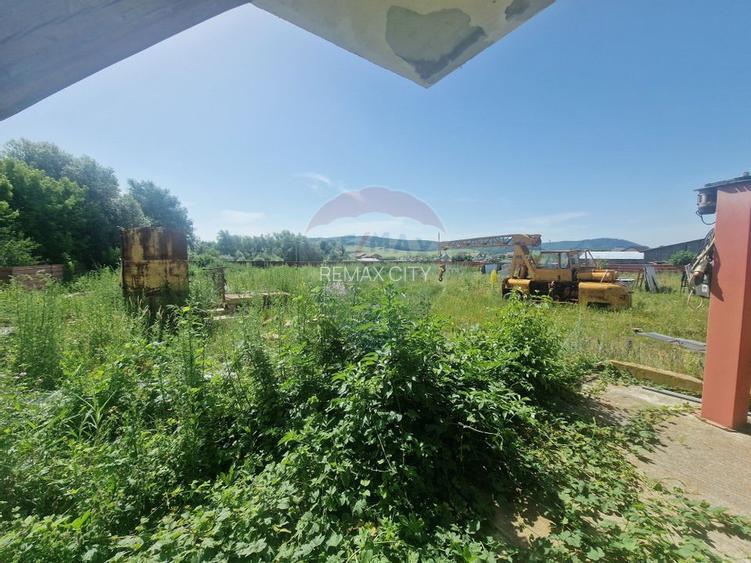 Hala de depozitare si productie  în Almas, Județul Neamț - 3