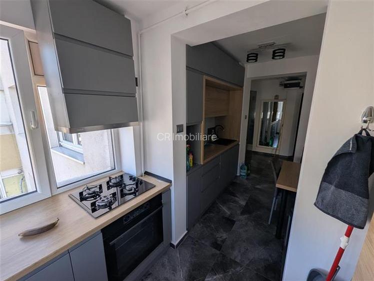 Inchiriere apartament 2 camere Renovat 1 Decembrie - 3