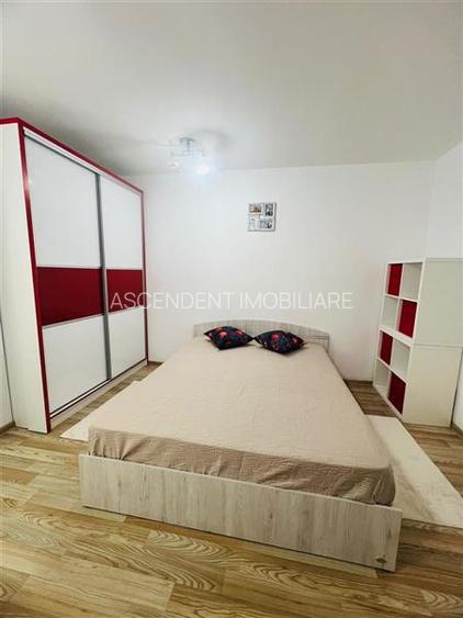 Apartament 3 camere decomandat,  mobilat, utilat modern, zona Coresi, Tractorul, - 7
