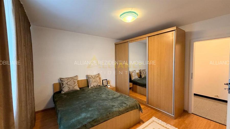 Vila spatioasa cu 9 camere, foisor, magazie, curte amenajata complet - 13