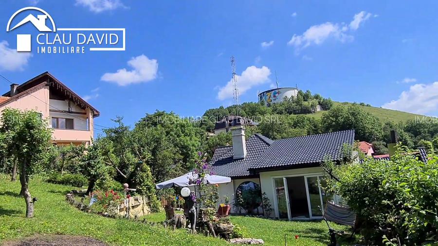 CASA SUPERBA DE LUX- SINGUR CURTE - TEREN 934 MP - 2