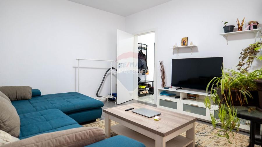 Vanzare apartament 2 camere, parter inalt, cu gradina in Dobroesti - 2